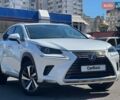 Белый Лексус НХ, объемом двигателя 2.49 л и пробегом 65 тыс. км за 30999 $, фото 2 на Automoto.ua