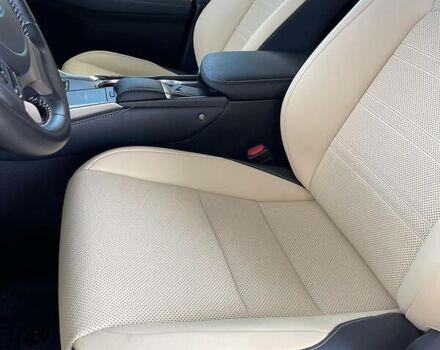 Белый Лексус НХ, объемом двигателя 2.5 л и пробегом 74 тыс. км за 43500 $, фото 9 на Automoto.ua