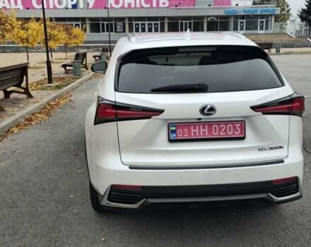 Лексус НХ 2020 у Києві на Automoto.ua Білий Лексус НХ, об'ємом двигуна 2.49 л та пробігом 31 тис. км за 34500 $, фото 5 на Automoto.ua