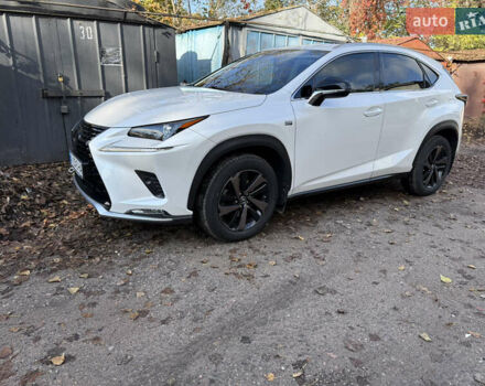 Белый Лексус НХ, объемом двигателя 1.99 л и пробегом 51 тыс. км за 35000 $, фото 9 на Automoto.ua