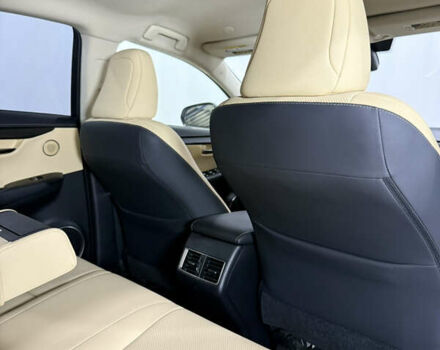 Белый Лексус НХ, объемом двигателя 2.49 л и пробегом 84 тыс. км за 31200 $, фото 27 на Automoto.ua