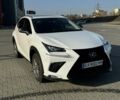 Белый Лексус НХ, объемом двигателя 2 л и пробегом 70 тыс. км за 32900 $, фото 8 на Automoto.ua