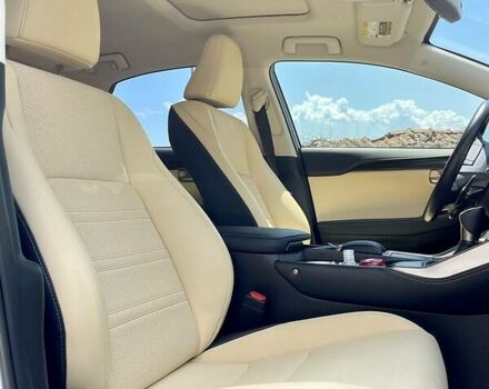 Белый Лексус НХ, объемом двигателя 2.5 л и пробегом 74 тыс. км за 43500 $, фото 13 на Automoto.ua