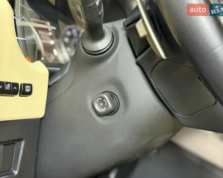 Белый Лексус НХ, объемом двигателя 2.49 л и пробегом 84 тыс. км за 31200 $, фото 41 на Automoto.ua