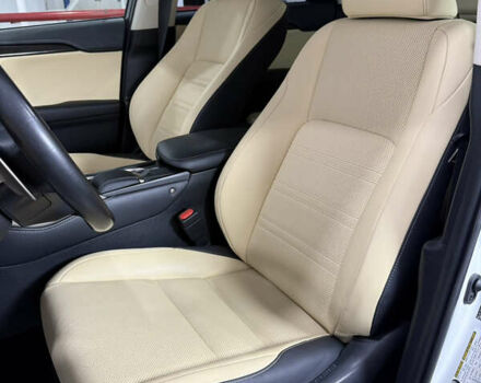 Белый Лексус НХ, объемом двигателя 2.49 л и пробегом 84 тыс. км за 31200 $, фото 15 на Automoto.ua