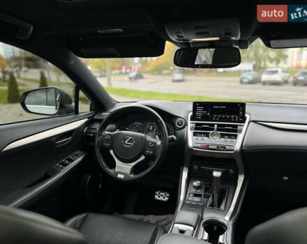 Лексус НХ 2020 у Львові на Automoto.ua Білий Лексус НХ, об'ємом двигуна 2.49 л та пробігом 65 тис. км за 35500 $, фото 33 на Automoto.ua