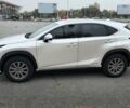 Лексус НХ 2020 у Києві на Automoto.ua Білий Лексус НХ, об'ємом двигуна 2.49 л та пробігом 31 тис. км за 34500 $, фото 10 на Automoto.ua