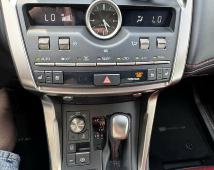 Білий Лексус НХ, об'ємом двигуна 2 л та пробігом 91 тис. км за 37000 $, фото 18 на Automoto.ua