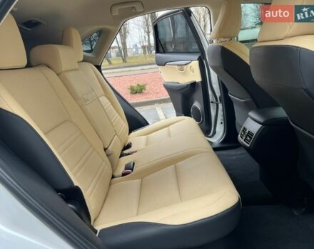 Белый Лексус НХ, объемом двигателя 2 л и пробегом 58 тыс. км за 28999 $, фото 50 на Automoto.ua