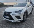 Білий Лексус НХ, об'ємом двигуна 2 л та пробігом 58 тис. км за 32000 $, фото 1 на Automoto.ua