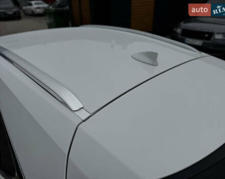 Белый Лексус НХ, объемом двигателя 2 л и пробегом 63 тыс. км за 28250 $, фото 44 на Automoto.ua