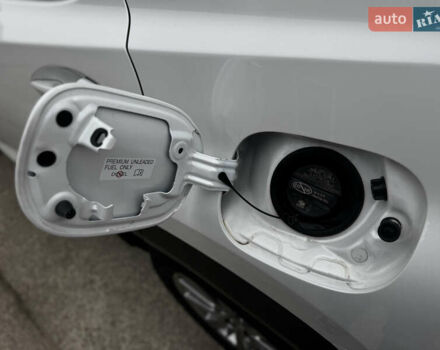 Белый Лексус НХ, объемом двигателя 2 л и пробегом 63 тыс. км за 28250 $, фото 43 на Automoto.ua