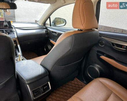 Белый Лексус НХ, объемом двигателя 2.49 л и пробегом 90 тыс. км за 38500 $, фото 41 на Automoto.ua