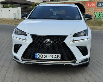 Білий Лексус НХ, об'ємом двигуна 2 л та пробігом 91 тис. км за 37000 $, фото 1 на Automoto.ua