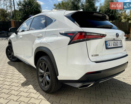 Білий Лексус НХ, об'ємом двигуна 2 л та пробігом 65 тис. км за 31500 $, фото 6 на Automoto.ua