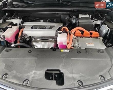 Білий Лексус НХ, об'ємом двигуна 2.5 л та пробігом 45 тис. км за 30000 $, фото 5 на Automoto.ua