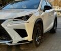 Белый Лексус НХ, объемом двигателя 2 л и пробегом 28 тыс. км за 29500 $, фото 4 на Automoto.ua