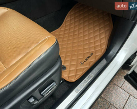 Белый Лексус НХ, объемом двигателя 2.49 л и пробегом 90 тыс. км за 38500 $, фото 31 на Automoto.ua