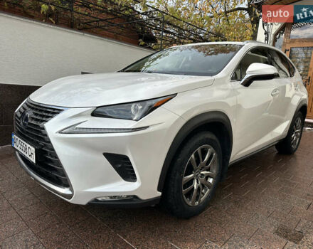 Белый Лексус НХ, объемом двигателя 2.49 л и пробегом 90 тыс. км за 38500 $, фото 7 на Automoto.ua