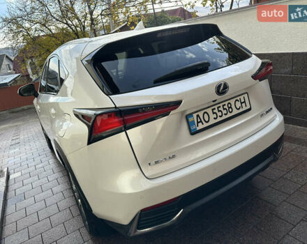 Белый Лексус НХ, объемом двигателя 2.49 л и пробегом 90 тыс. км за 38500 $, фото 65 на Automoto.ua