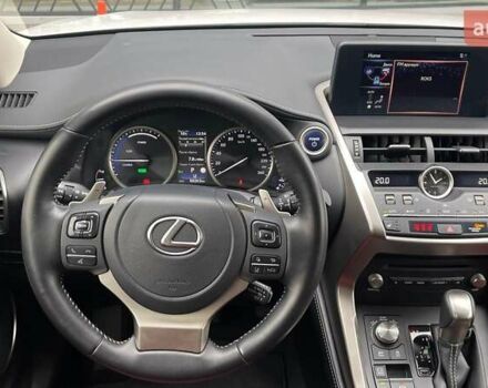 Лексус НХ 2021 в Киеве на Automoto.ua Белый Лексус НХ, объемом двигателя 2.49 л и пробегом 50 тыс. км за 38781 $, фото 8 на Automoto.ua
