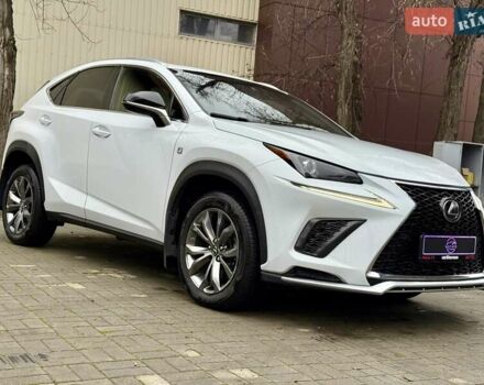 Білий Лексус НХ, об'ємом двигуна 2 л та пробігом 30 тис. км за 25800 $, фото 10 на Automoto.ua