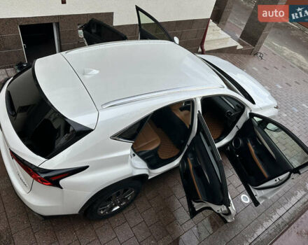 Белый Лексус НХ, объемом двигателя 2.49 л и пробегом 90 тыс. км за 38500 $, фото 26 на Automoto.ua