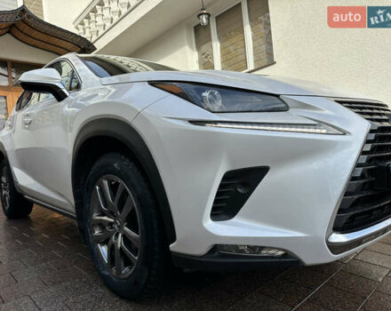 Белый Лексус НХ, объемом двигателя 2.49 л и пробегом 90 тыс. км за 38500 $, фото 57 на Automoto.ua
