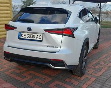 Белый Лексус НХ, объемом двигателя 2.49 л и пробегом 38 тыс. км за 39900 $, фото 53 на Automoto.ua