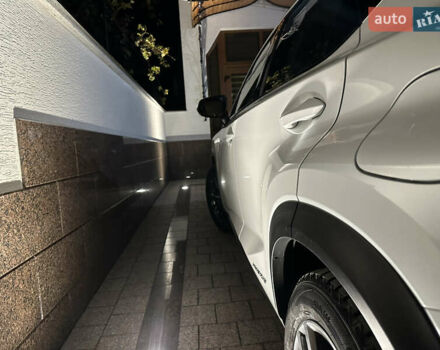 Белый Лексус НХ, объемом двигателя 2.49 л и пробегом 90 тыс. км за 38500 $, фото 16 на Automoto.ua