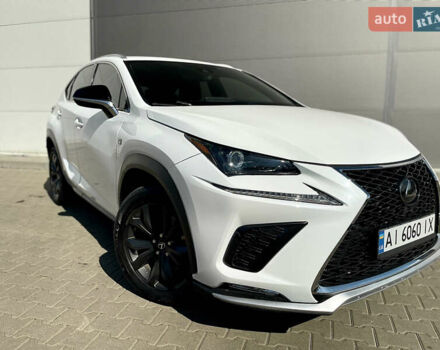 Білий Лексус НХ, об'ємом двигуна 2 л та пробігом 65 тис. км за 31500 $, фото 5 на Automoto.ua