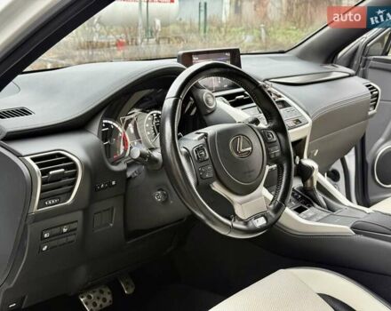 Білий Лексус НХ, об'ємом двигуна 2 л та пробігом 30 тис. км за 25800 $, фото 21 на Automoto.ua