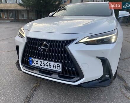 Білий Лексус НХ, об'ємом двигуна 2.49 л та пробігом 23 тис. км за 44700 $, фото 12 на Automoto.ua