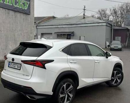 Белый Лексус НХ, объемом двигателя 2 л и пробегом 117 тыс. км за 33500 $, фото 16 на Automoto.ua
