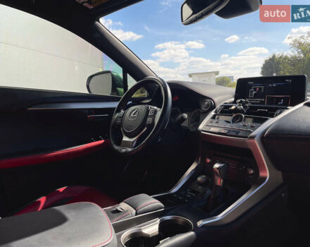 Білий Лексус НХ, об'ємом двигуна 2 л та пробігом 65 тис. км за 31500 $, фото 42 на Automoto.ua