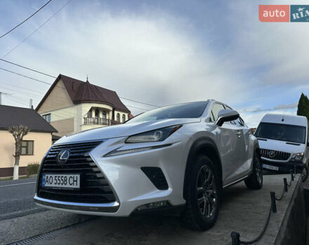 Белый Лексус НХ, объемом двигателя 2.49 л и пробегом 90 тыс. км за 38500 $, фото 22 на Automoto.ua