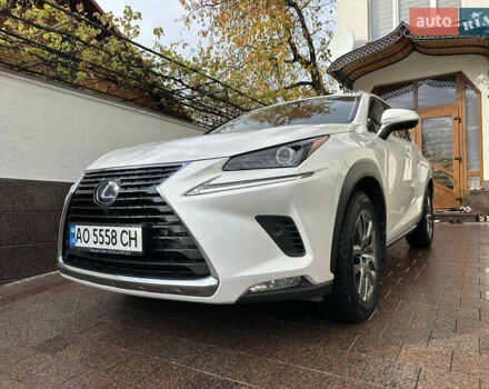 Белый Лексус НХ, объемом двигателя 2.49 л и пробегом 90 тыс. км за 38500 $, фото 71 на Automoto.ua