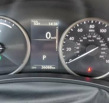 Белый Лексус НХ, объемом двигателя 2.49 л и пробегом 38 тыс. км за 39900 $, фото 42 на Automoto.ua