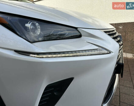 Белый Лексус НХ, объемом двигателя 2.49 л и пробегом 90 тыс. км за 38500 $, фото 56 на Automoto.ua