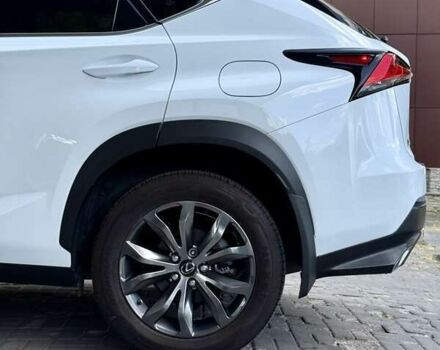 Белый Лексус НХ, объемом двигателя 2 л и пробегом 30 тыс. км за 26300 $, фото 20 на Automoto.ua