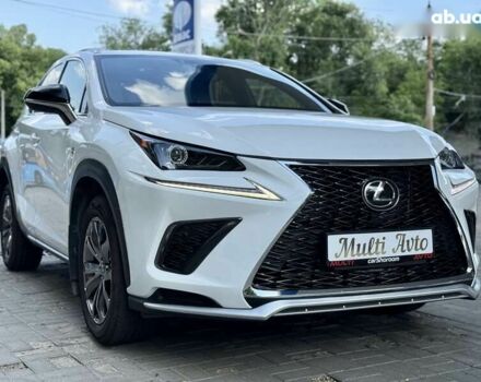 Белый Лексус НХ, объемом двигателя 2 л и пробегом 30 тыс. км за 26300 $, фото 9 на Automoto.ua