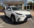 Белый Лексус НХ, объемом двигателя 2 л и пробегом 55 тыс. км за 29900 $, фото 1 на Automoto.ua