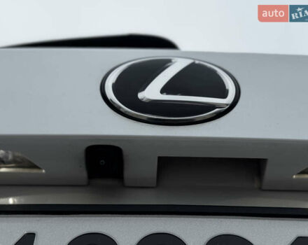 Белый Лексус НХ, объемом двигателя 2 л и пробегом 63 тыс. км за 28250 $, фото 15 на Automoto.ua