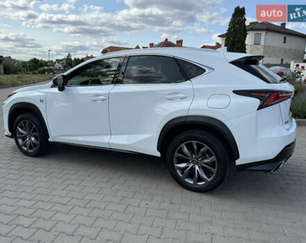 Білий Лексус НХ, об'ємом двигуна 2 л та пробігом 91 тис. км за 37000 $, фото 2 на Automoto.ua