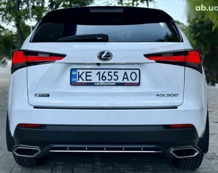 Белый Лексус НХ, объемом двигателя 2 л и пробегом 30 тыс. км за 26300 $, фото 16 на Automoto.ua