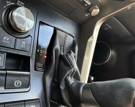 Белый Лексус НХ, объемом двигателя 2.49 л и пробегом 90 тыс. км за 38500 $, фото 28 на Automoto.ua