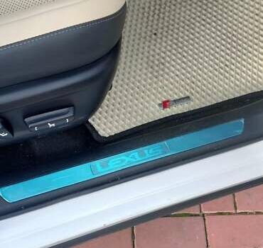 Белый Лексус НХ, объемом двигателя 2.49 л и пробегом 38 тыс. км за 39900 $, фото 33 на Automoto.ua