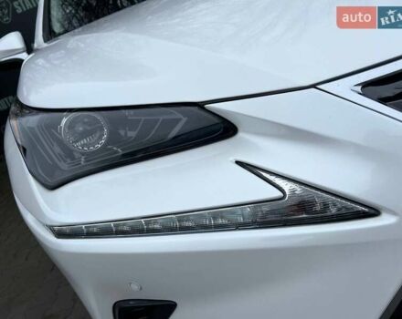 Белый Лексус НХ, объемом двигателя 2 л и пробегом 23 тыс. км за 32000 $, фото 3 на Automoto.ua