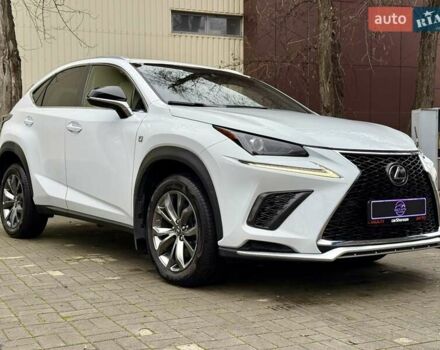 Білий Лексус НХ, об'ємом двигуна 2 л та пробігом 30 тис. км за 25800 $, фото 9 на Automoto.ua