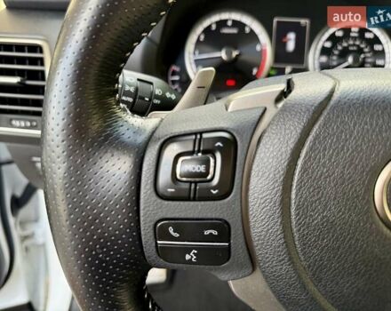 Белый Лексус НХ, объемом двигателя 2 л и пробегом 30 тыс. км за 25900 $, фото 38 на Automoto.ua